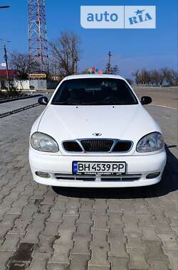 Седан Daewoo Lanos 2001 в Доброславі