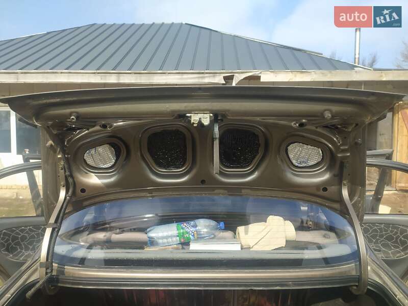 Седан Daewoo Lanos 2003 в Кропивницком