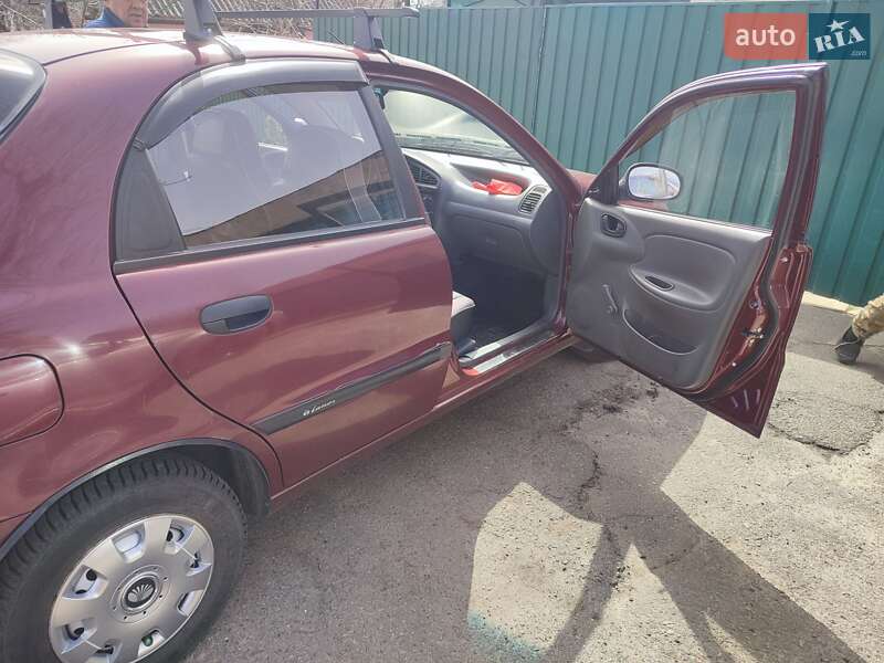 Седан Daewoo Lanos 2009 в Полтаве