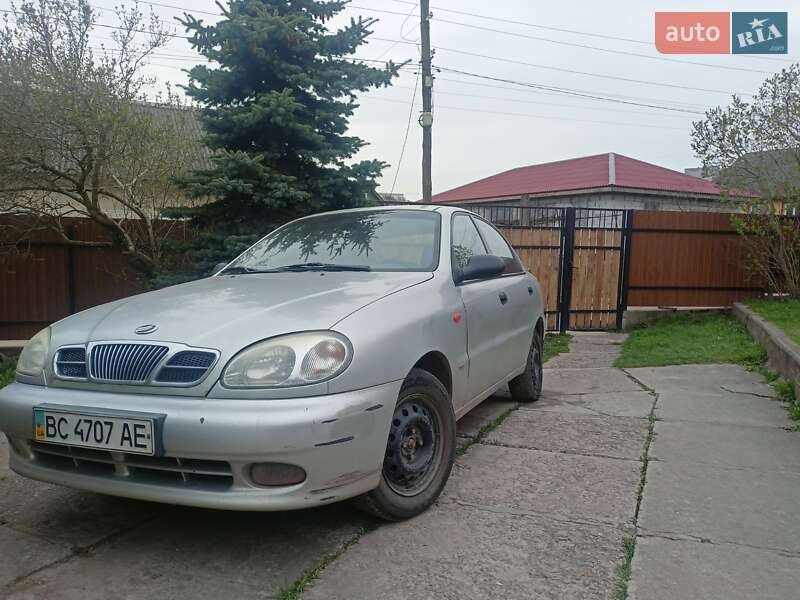 Седан Daewoo Lanos 2005 в Львове