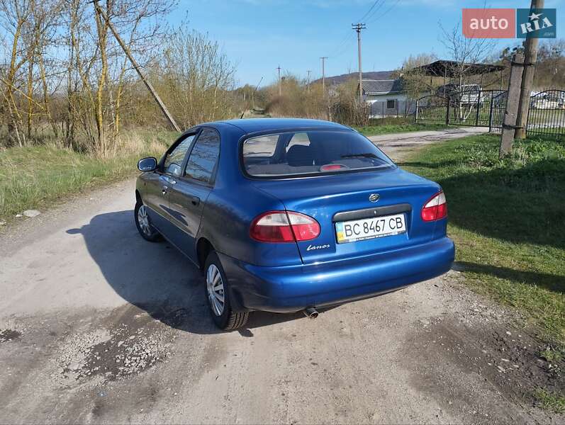 Седан Daewoo Lanos 2010 в Золочеве