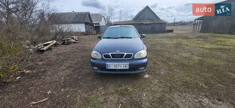 Седан Daewoo Lanos 2003 в Коростені