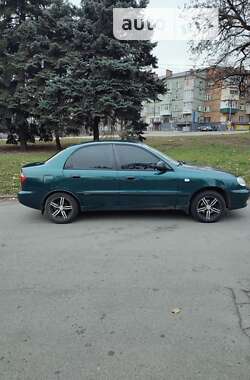 Седан Daewoo Lanos 2004 в Днепре