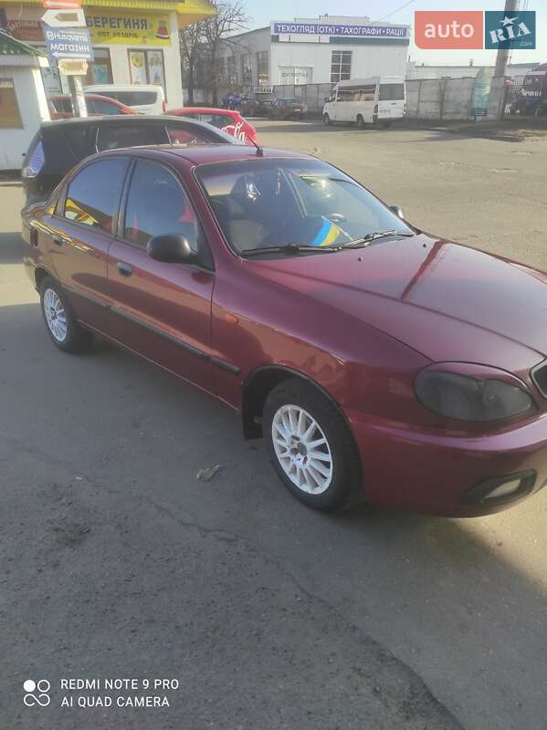 Седан Daewoo Lanos 2004 в 