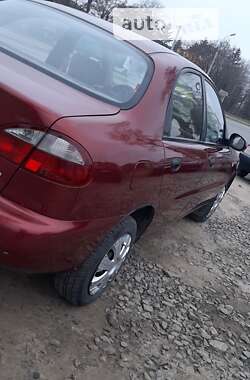 Седан Daewoo Lanos 2002 в Хмельницком