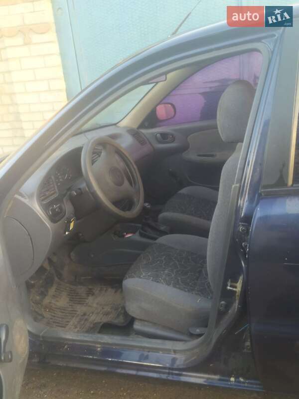 Седан Daewoo Lanos 2006 в Харкові