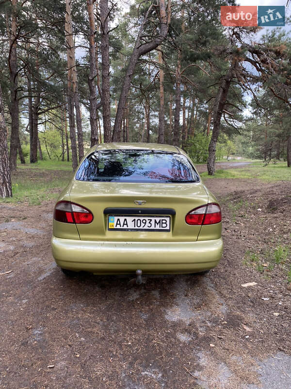 Седан Daewoo Lanos 2006 в Киеве