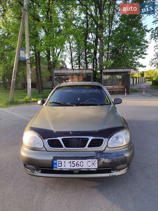Седан Daewoo Lanos 2002 в Полтаве