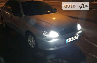 Седан Daewoo Lanos 2003 в Дніпрі