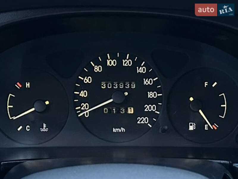 Седан Daewoo Lanos 2004 в Полонном