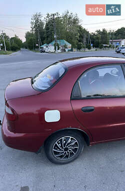 Седан Daewoo Lanos 2004 в 