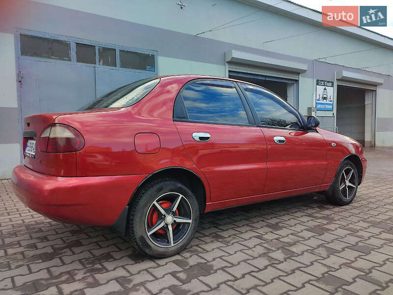 Седан Daewoo Lanos 2008 в Измаиле