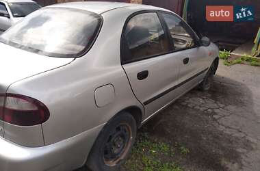 Седан Daewoo Lanos 2002 в Миргороде