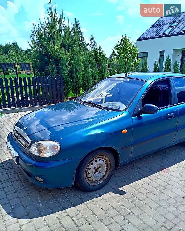 Седан Daewoo Lanos 2005 в Киеве