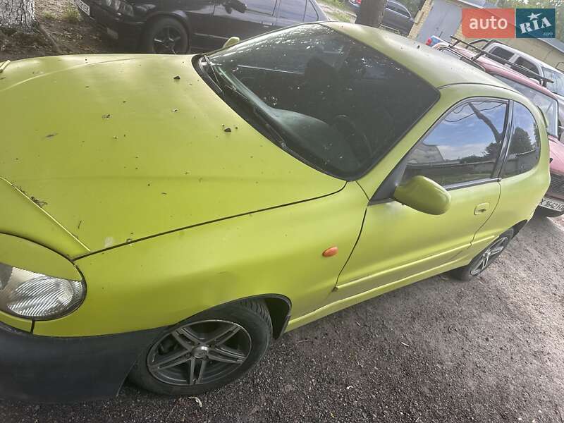 Хэтчбек Daewoo Lanos 2001 в Харькове
