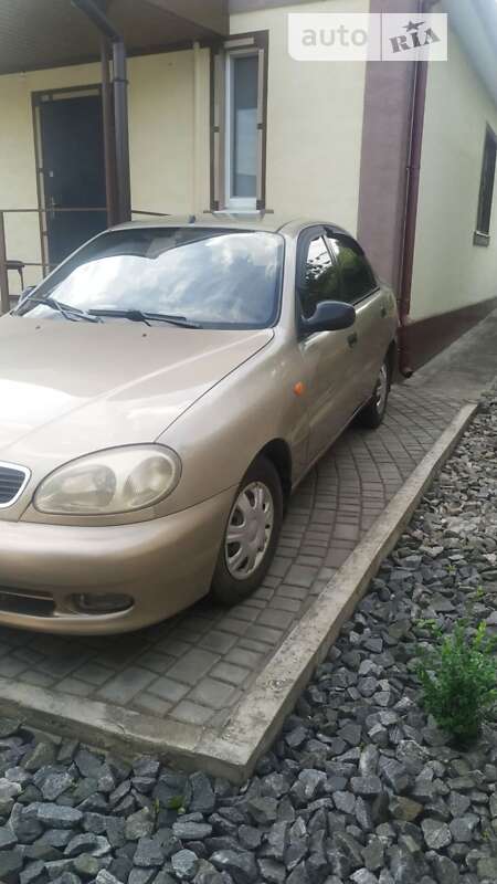 Седан Daewoo Lanos 2008 в Днепре