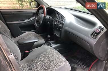 Хэтчбек Daewoo Lanos 2011 в 