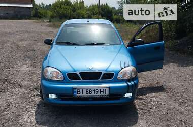 Седан Daewoo Lanos 2006 в Хороле