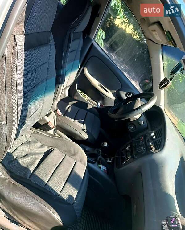 Седан Daewoo Lanos 2007 в Магдалиновке