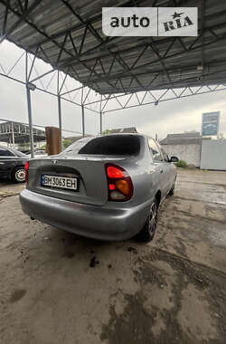 Седан Daewoo Lanos 2006 в Краснограді