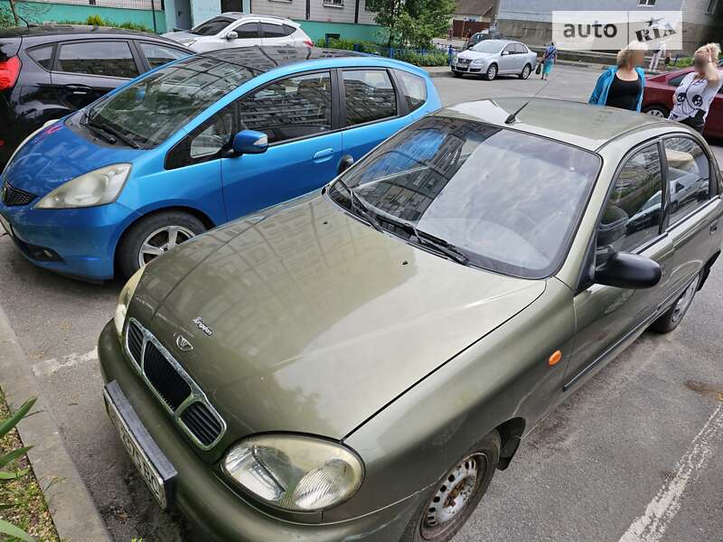 Седан Daewoo Lanos 2004 в Дніпрі