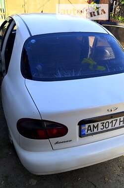 Седан Daewoo Lanos 2003 в Житомирі