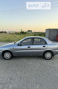 Седан Daewoo Lanos 2009 в Дніпрі