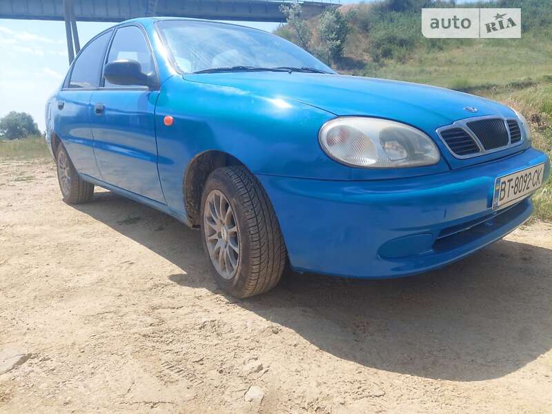 Седан Daewoo Lanos 1998 в Херсоне