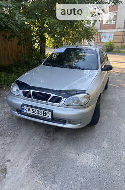 Седан Daewoo Lanos 2003 в Киеве