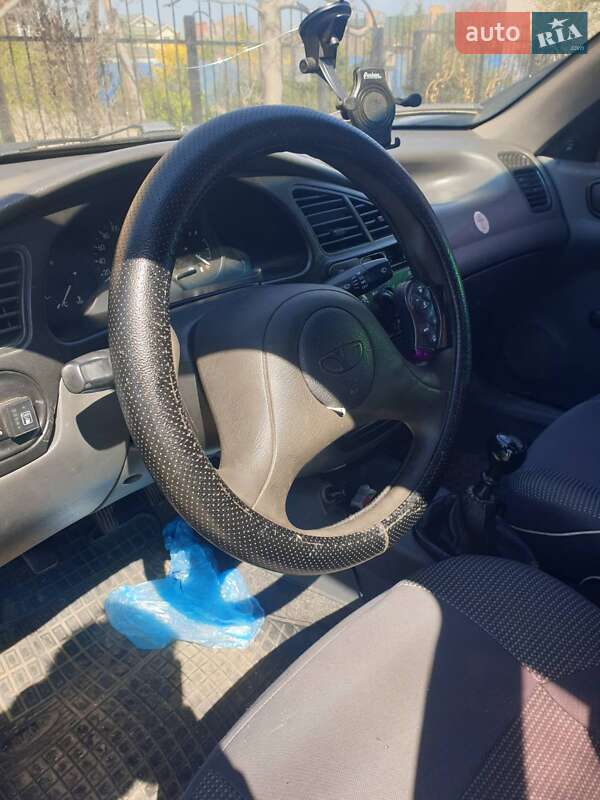 Седан Daewoo Lanos 2004 в Чорноморську