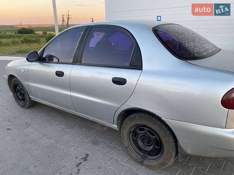 Седан Daewoo Lanos 2007 в Тыврове