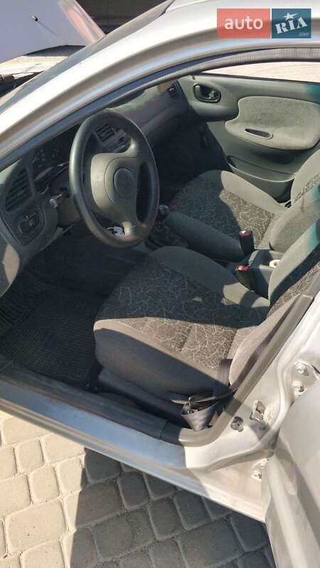 Седан Daewoo Lanos 2006 в Львові