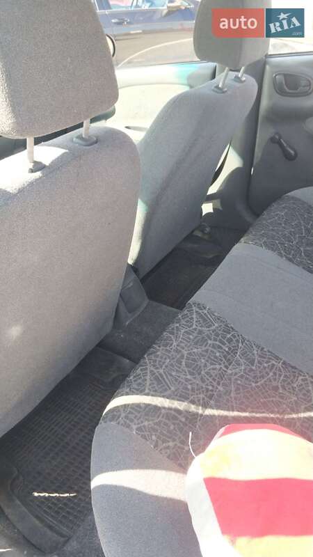 Седан Daewoo Lanos 2006 в Львові