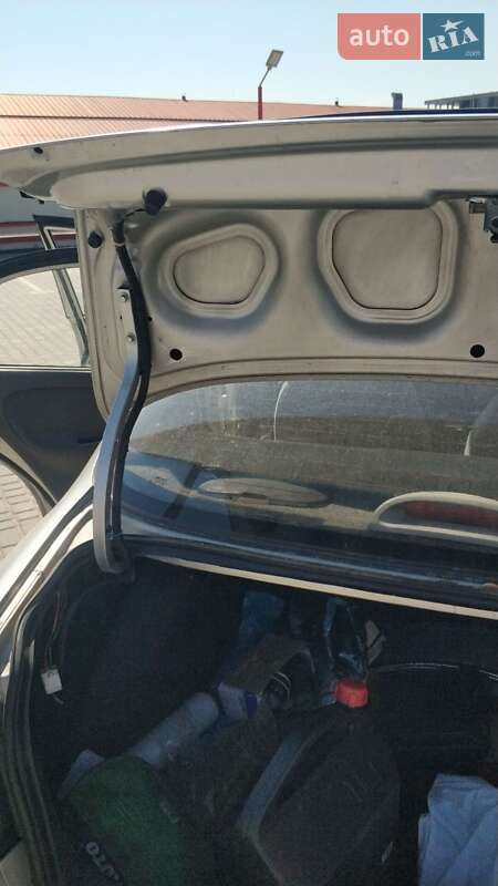 Седан Daewoo Lanos 2006 в Львові