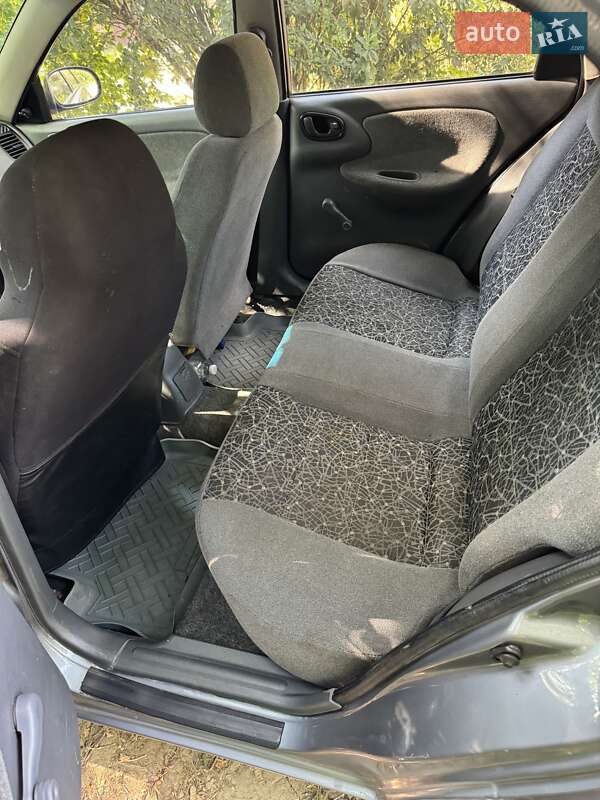 Седан Daewoo Lanos 2008 в Харькове