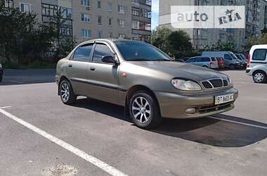 Седан Daewoo Lanos 2004 в Ровно