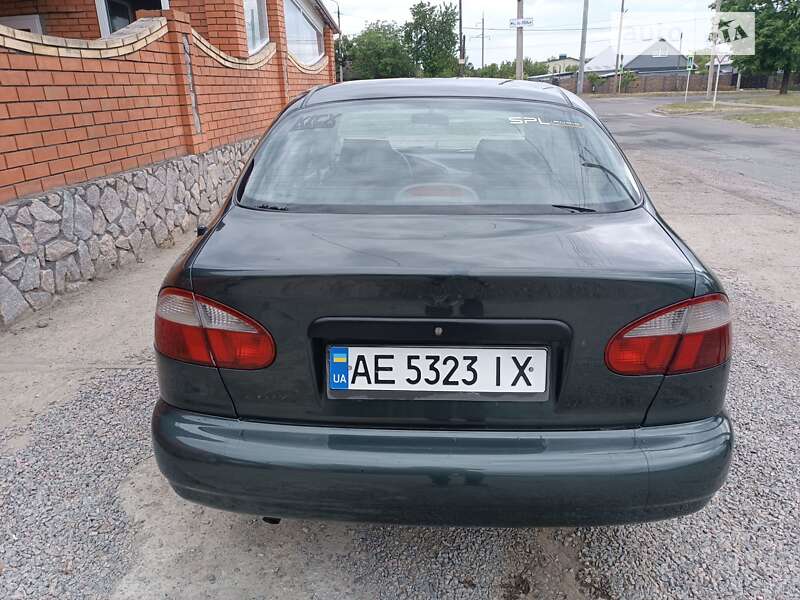 Седан Daewoo Lanos 1998 в Дніпрі