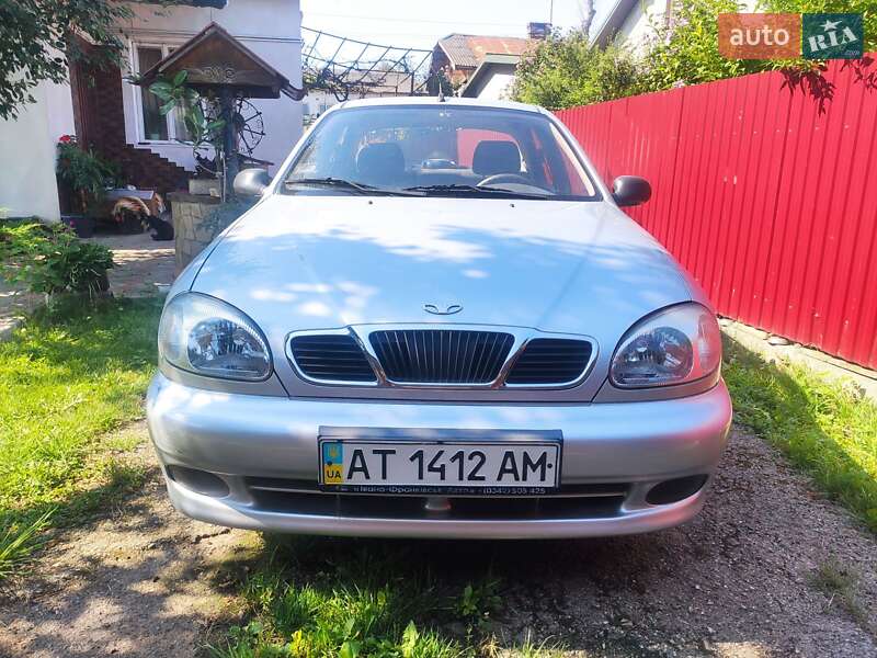 Седан Daewoo Lanos 2008 в Тлумаче