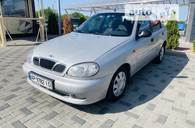 Седан Daewoo Lanos 2004 в Запоріжжі