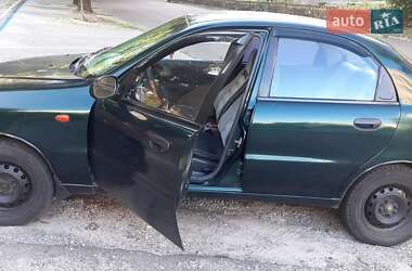 Седан Daewoo Lanos 2001 в 