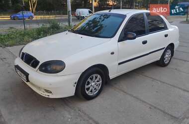 Седан Daewoo Lanos 2004 в Запоріжжі