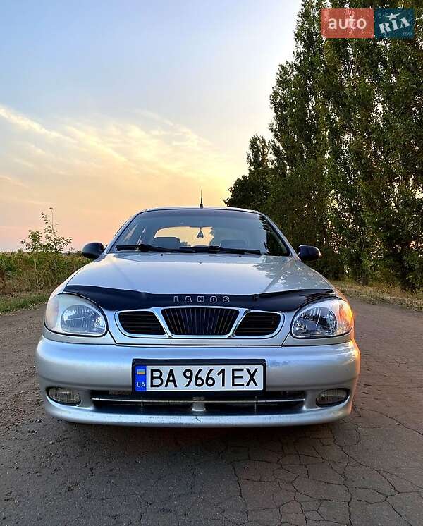 Седан Daewoo Lanos 2007 в Вільшанці