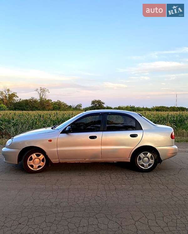 Седан Daewoo Lanos 2007 в Вільшанці