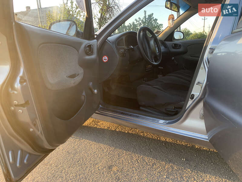 Седан Daewoo Lanos 2006 в Запорожье