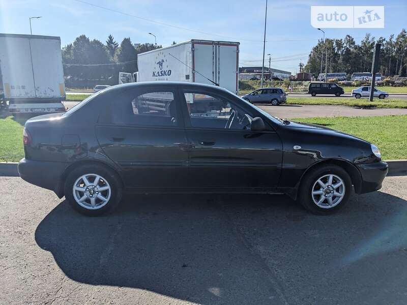 Седан Daewoo Lanos 2008 в Львове