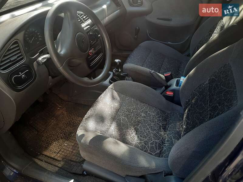 Седан Daewoo Lanos 2007 в Киеве