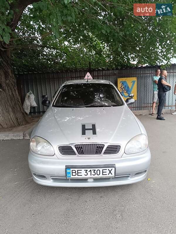 Седан Daewoo Lanos 2006 в Николаеве