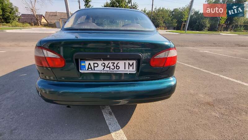 Седан Daewoo Lanos 2002 в Запорожье