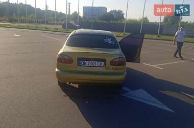 Седан Daewoo Lanos 2006 в Києві