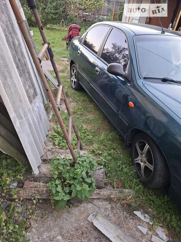 Седан Daewoo Lanos 2005 в Ровно